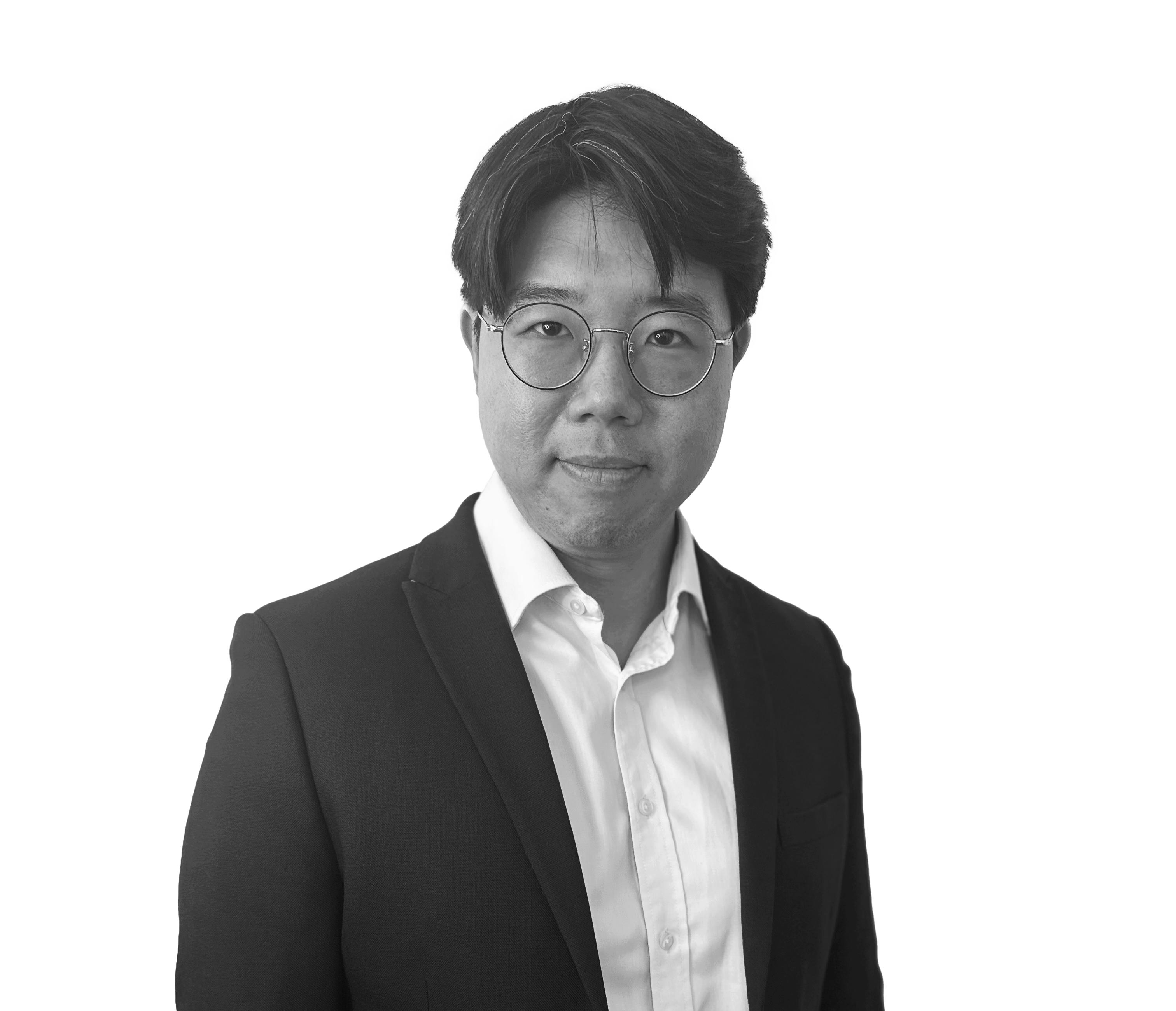 Jun Lee bw website no background